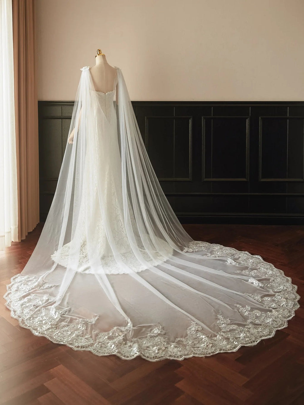 Appliqué Long Tulle Bridal Cape & Wrap - Luzilly Bridal & Apparel