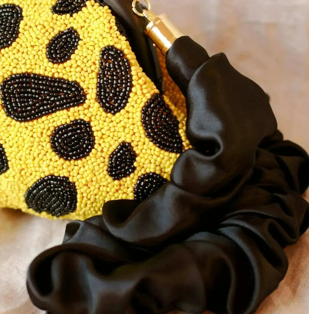 Arnoldi Venom Hand-Beaded Clutch in Black & Yellow - Luzilly Bridal & Apparel