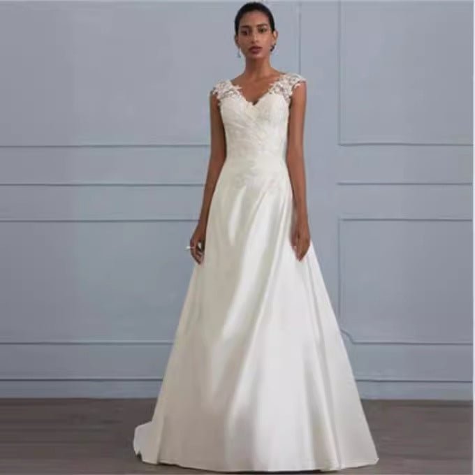 Autumn new white temperament lace dress European wedding bridesmaid backless low collar large size dress long skirt - Luzilly Bridal & Apparel