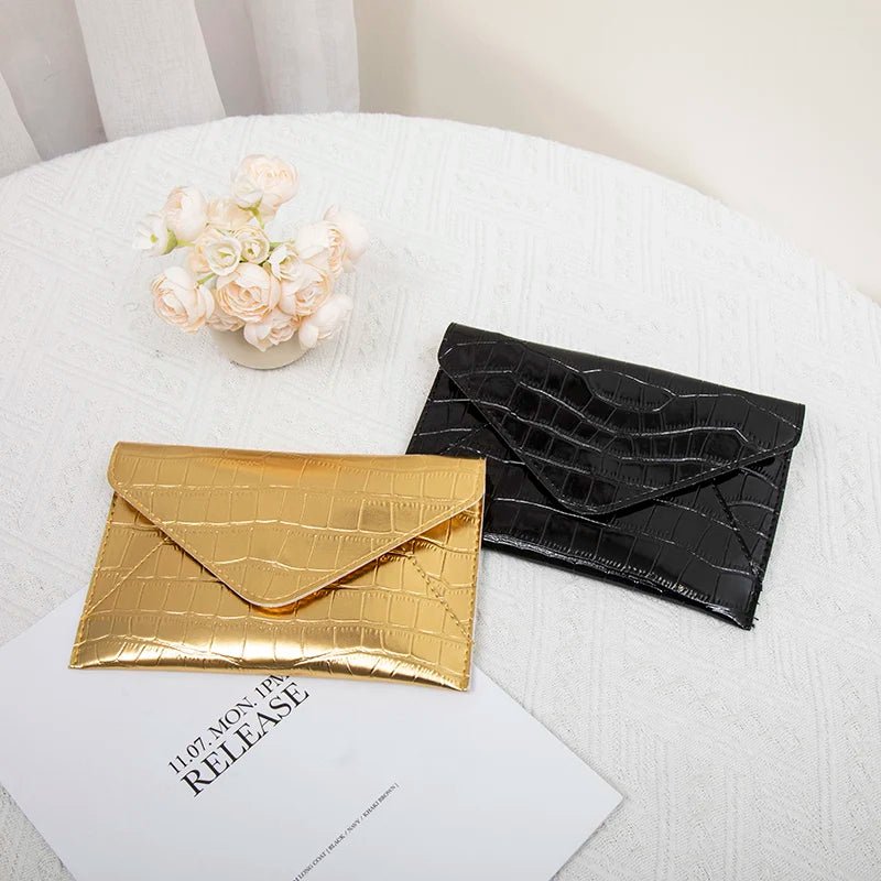 Banquet Chain Shoulder Clutch - Luzilly Bridal & Apparel