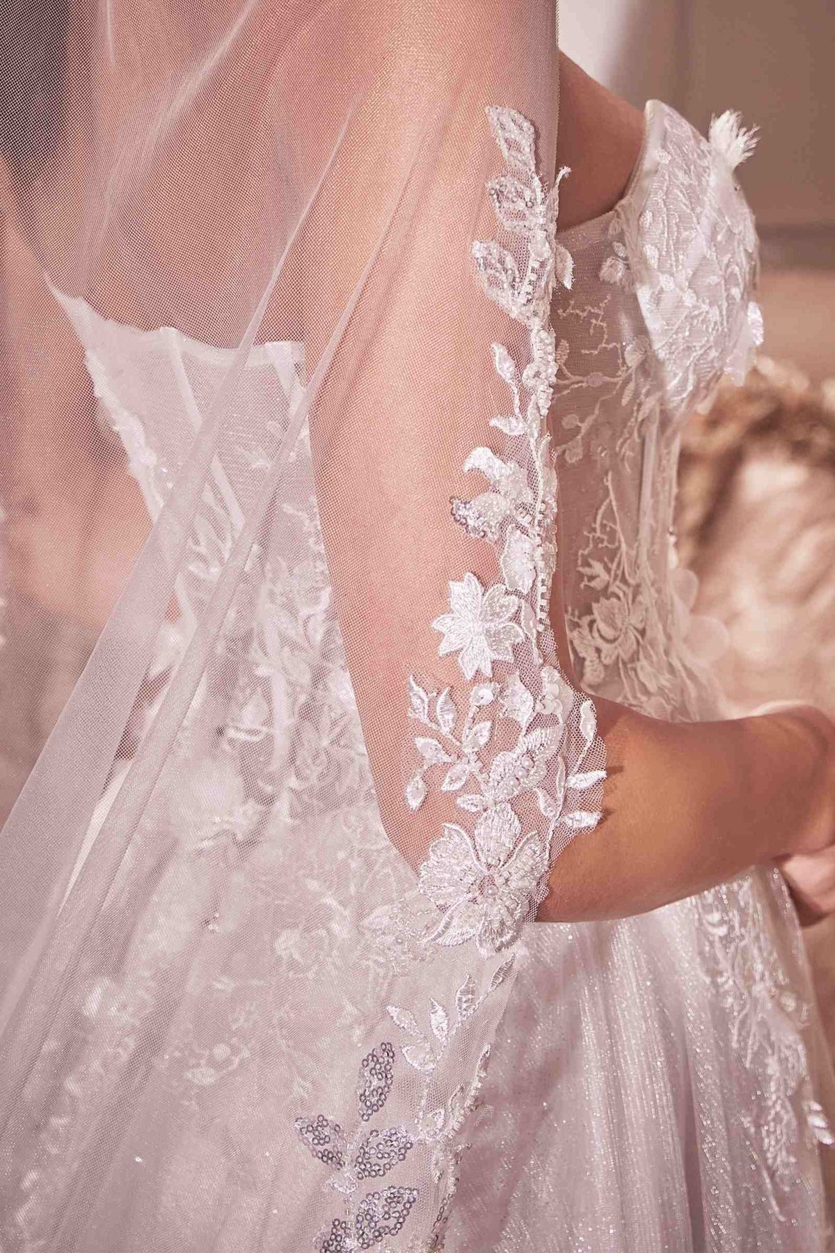 Beaded Floral Edge Chapel Veil - Luzilly Bridal & Apparel