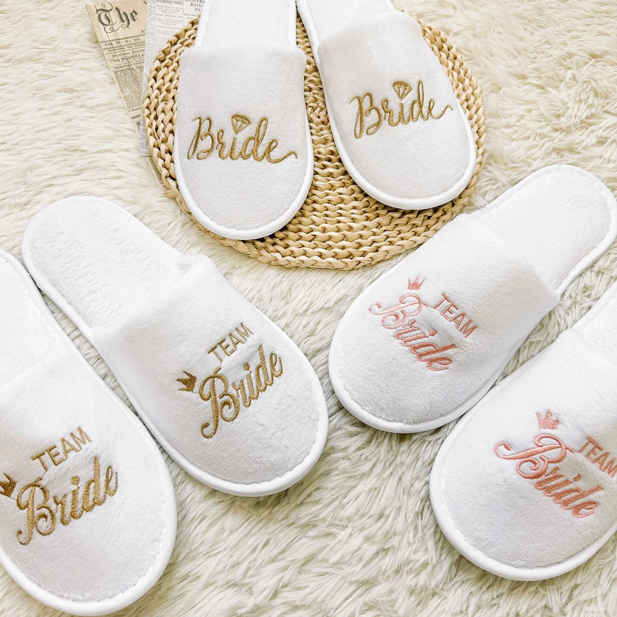 Bridal Party Embroidered Plush Slippers Set - Luzilly Bridal & Apparel