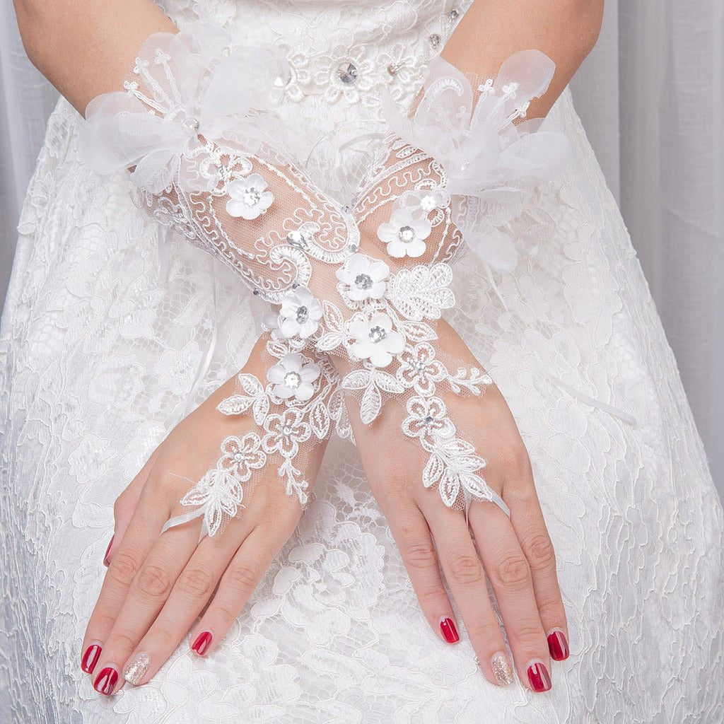 Diamond-Studded Hollow Lace Gloves - Luzilly Bridal & Apparel