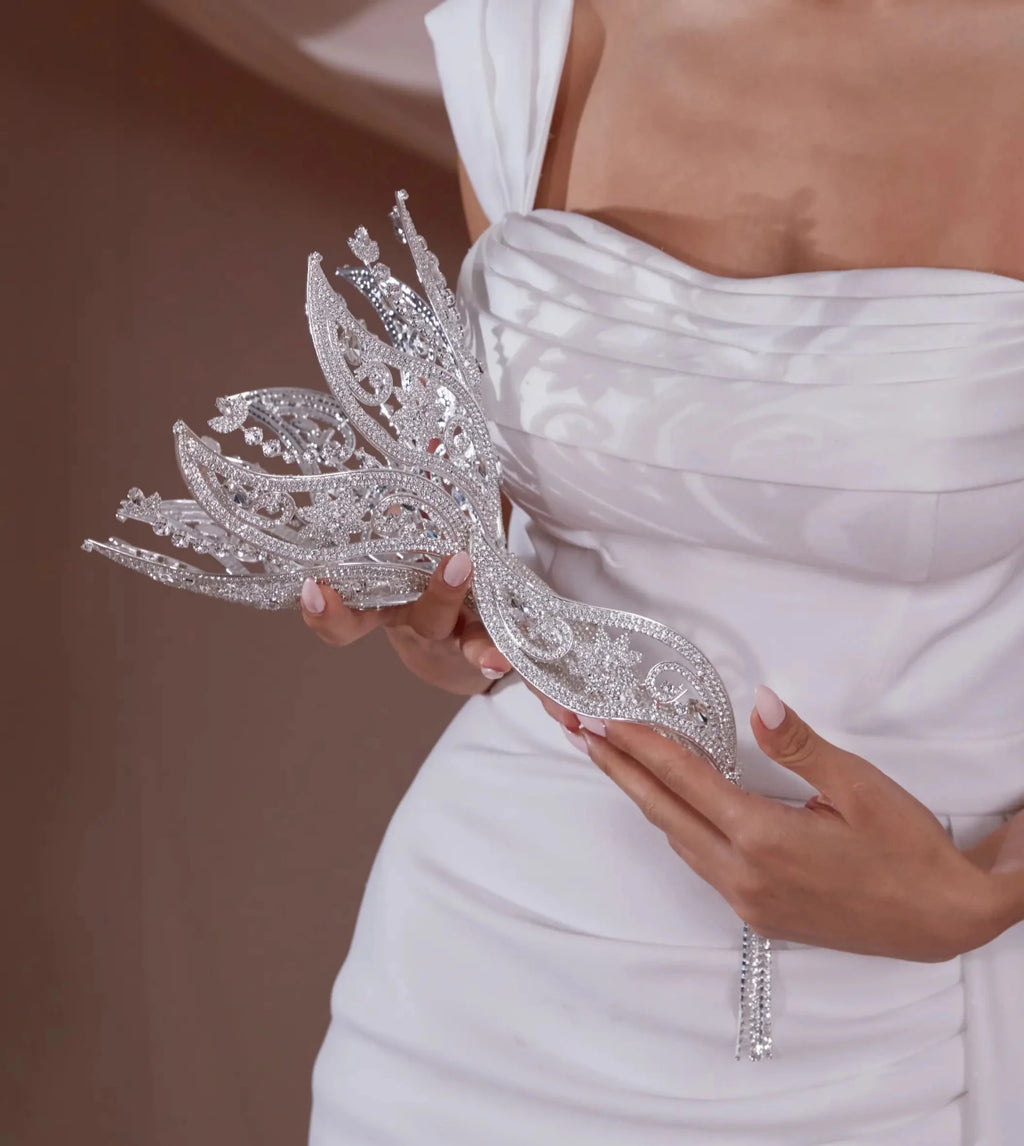 Bride Bouquet Holder, Wedding Accessories - Luzilly Bridal & Apparel