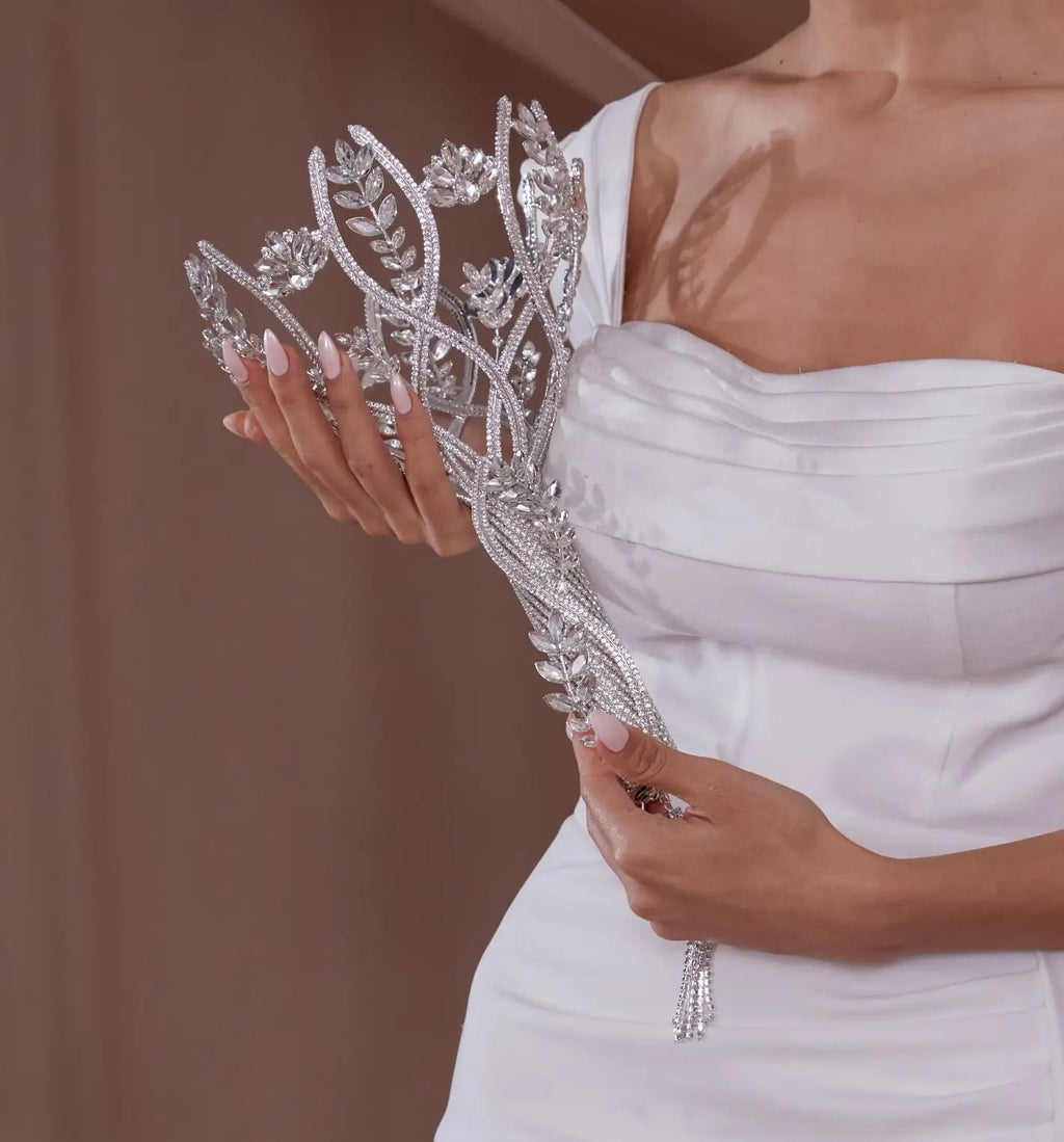 Bride Bouquet Holder, Wedding Accessories - Luzilly Bridal & Apparel