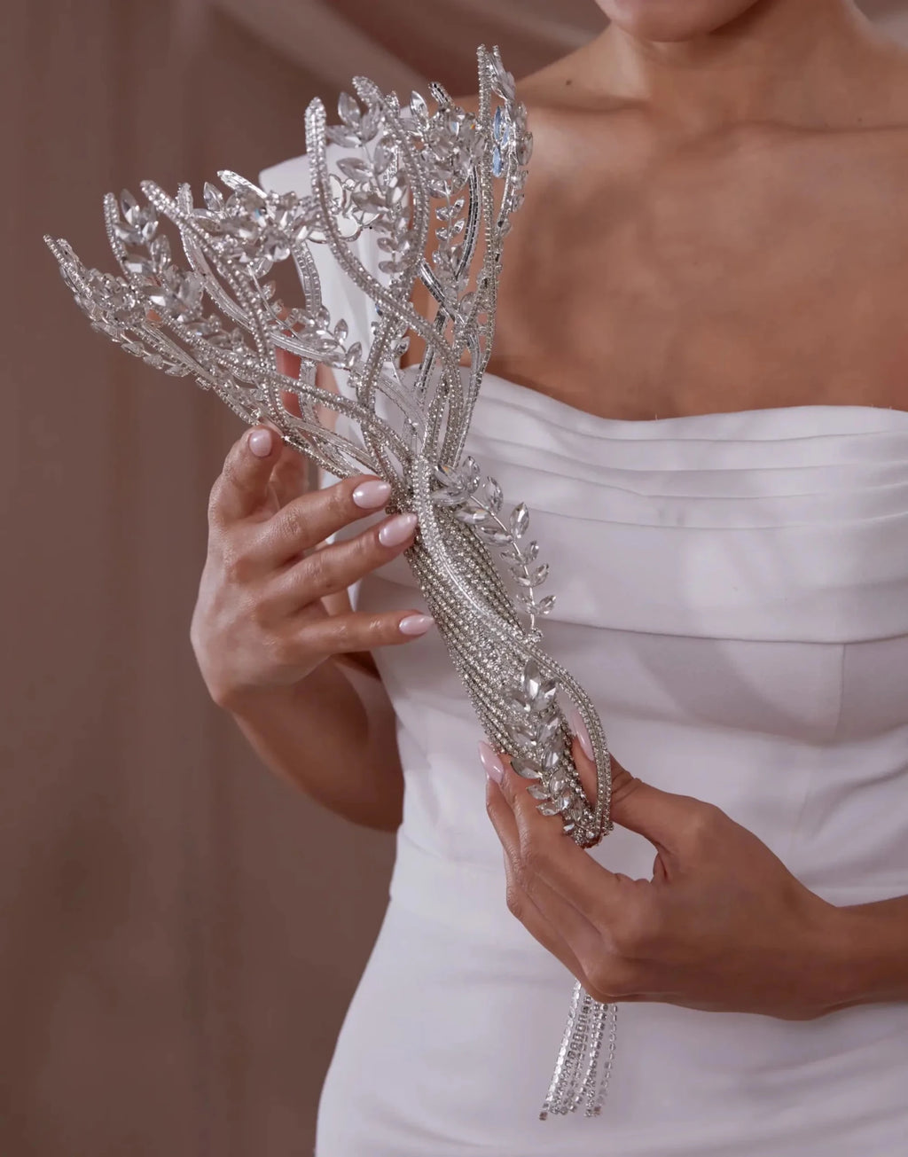 Bride Bouquet Holder, Wedding Accessories - Luzilly Bridal & Apparel