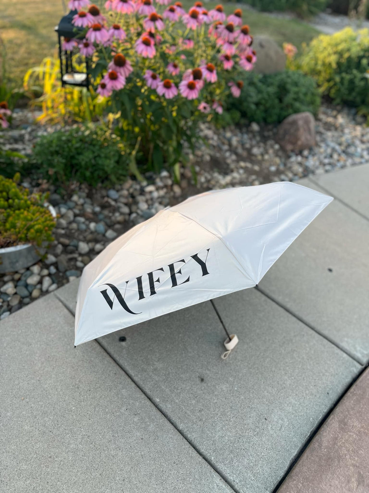 Bride or Wifey Pocket Umbrella - Luzilly Bridal & Apparel