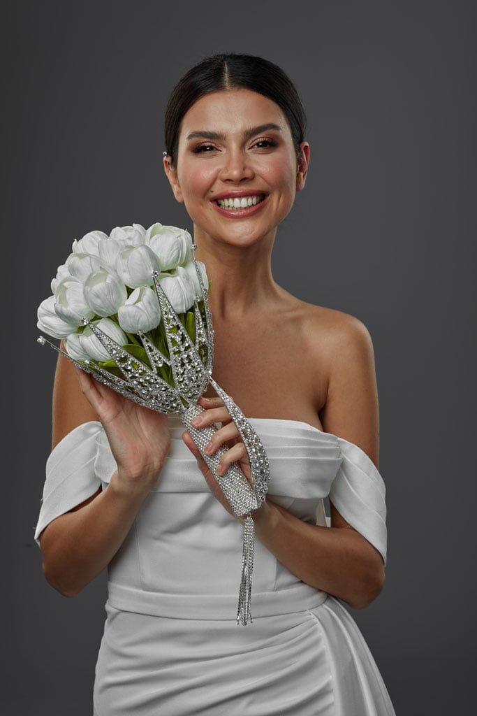 Bridesmaid Bouquet Holder, Bridal Accessories - Luzilly Bridal & Apparel