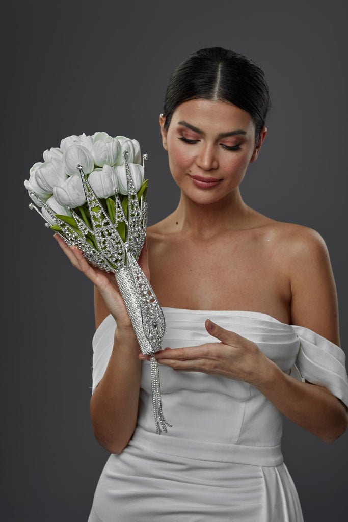 Bridesmaid Bouquet Holder, Bridal Accessories - Luzilly Bridal & Apparel