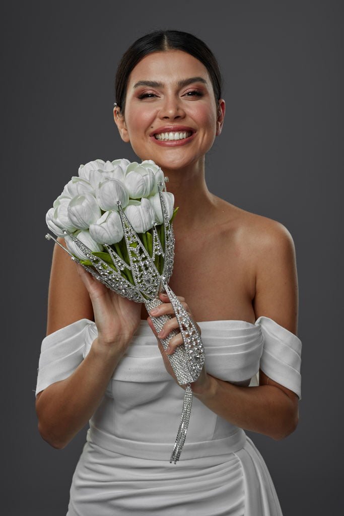 Bridesmaid Bouquet Holder, Bridal Accessories - Luzilly Bridal & Apparel