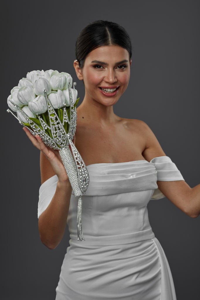 Bridesmaid Bouquet Holder, Bridal Accessories - Luzilly Bridal & Apparel