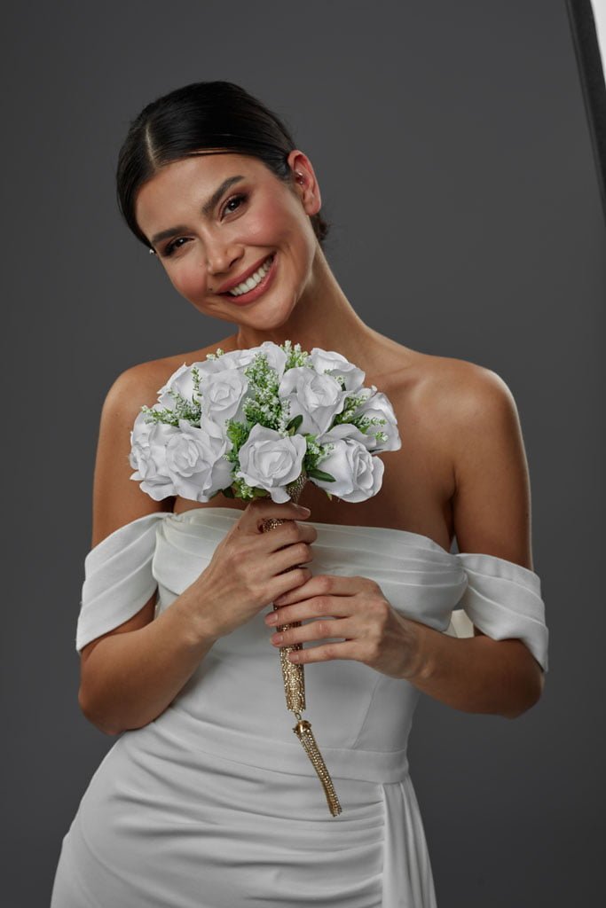 Bridesmaid Bouquet, Quinceañera Bouquet - Luzilly Bridal & Apparel