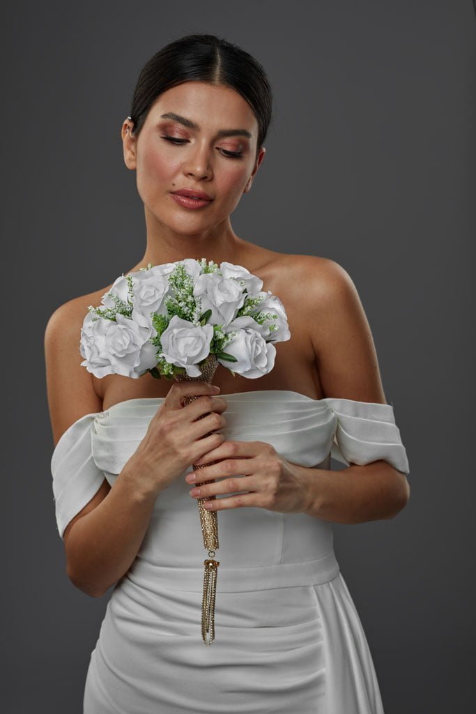 Bridesmaid Bouquet, Quinceañera Bouquet - Luzilly Bridal & Apparel