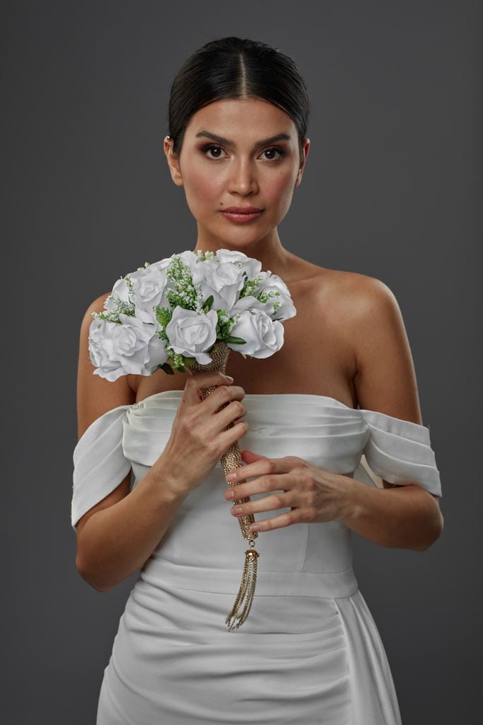 Bridesmaid Bouquet, Quinceañera Bouquet - Luzilly Bridal & Apparel