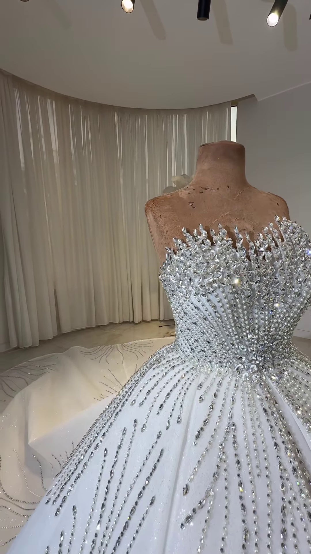 Celeste Crystal Ball Gown Bridal Dress GD106 - Luzilly Bridal & Apparel