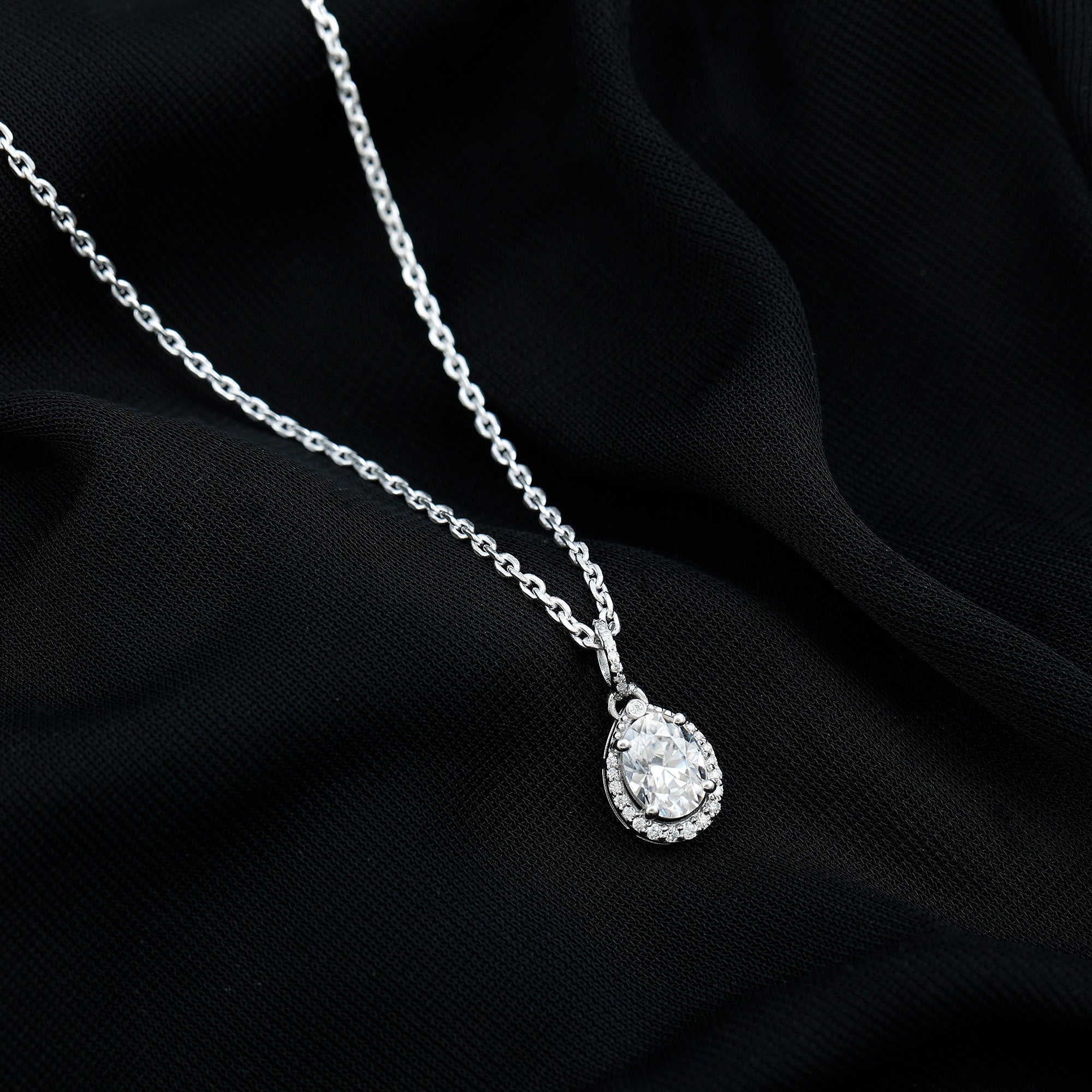Certified 1.2 Carat Oval Moissanite Bridal Necklace For Wedding in Silver - Luzilly Bridal & Apparel