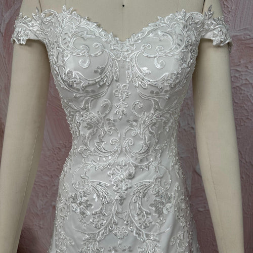 Classic Off-White Wedding Gown - Luzilly Bridal & Apparel