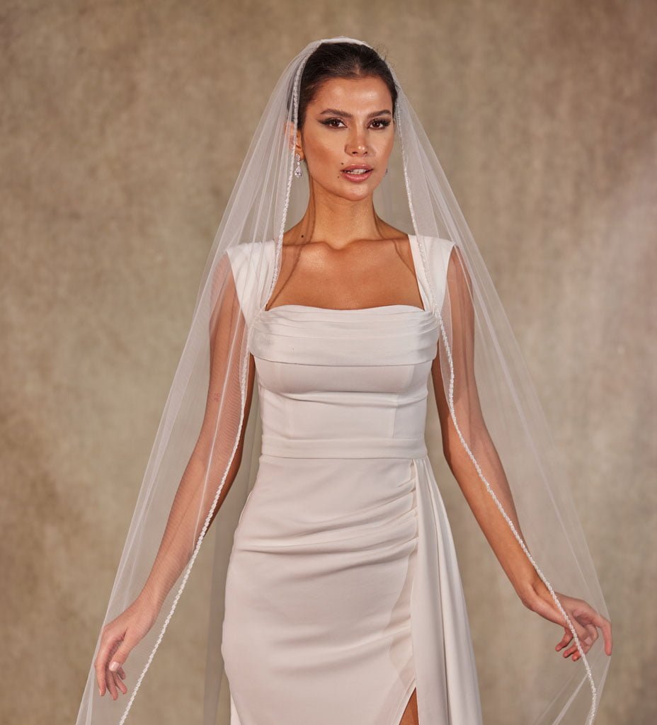 Crystal Knot Beaded Edge Wedding Veil - Luzilly Bridal & Apparel