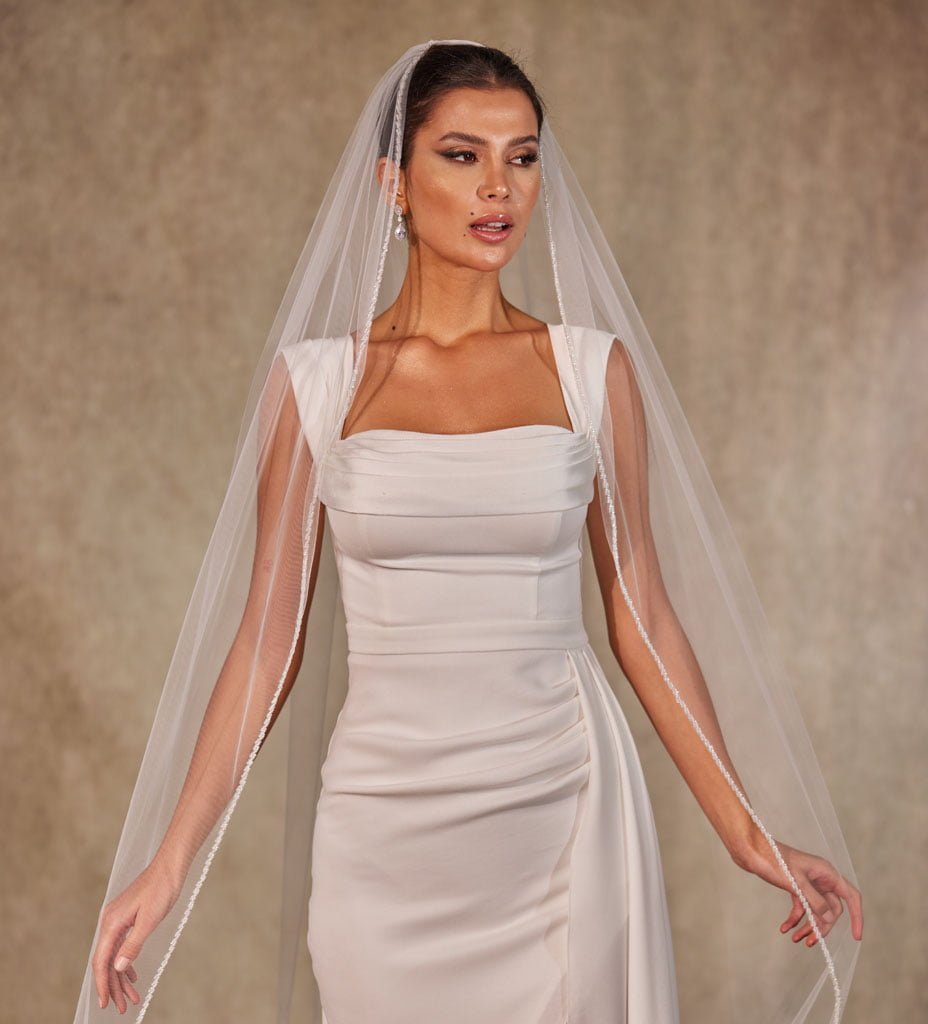 Crystal Knot Beaded Edge Wedding Veil - Luzilly Bridal & Apparel