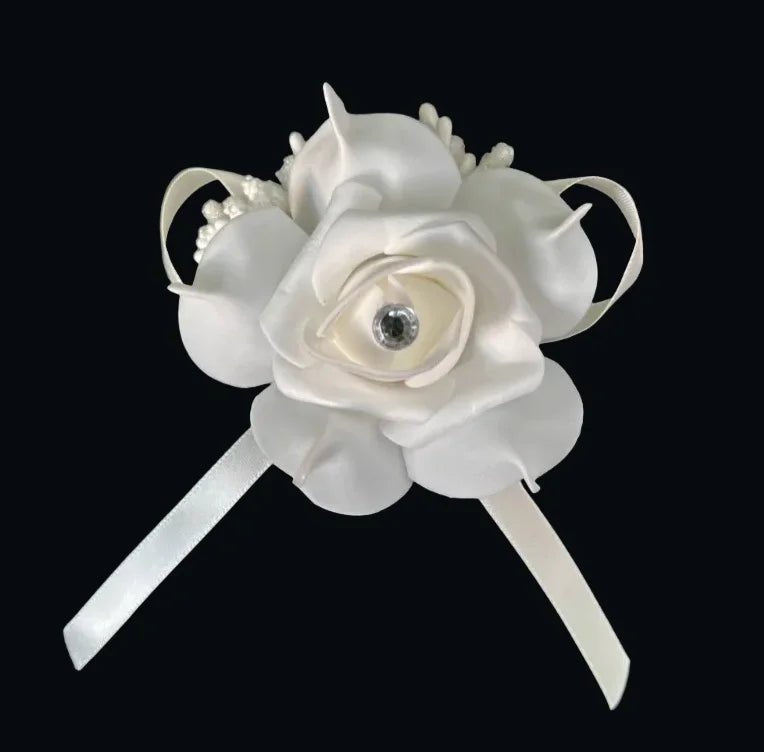 Crystal Ribbon & Rhinestone Bridal Bouquet - Luzilly Bridal & Apparel