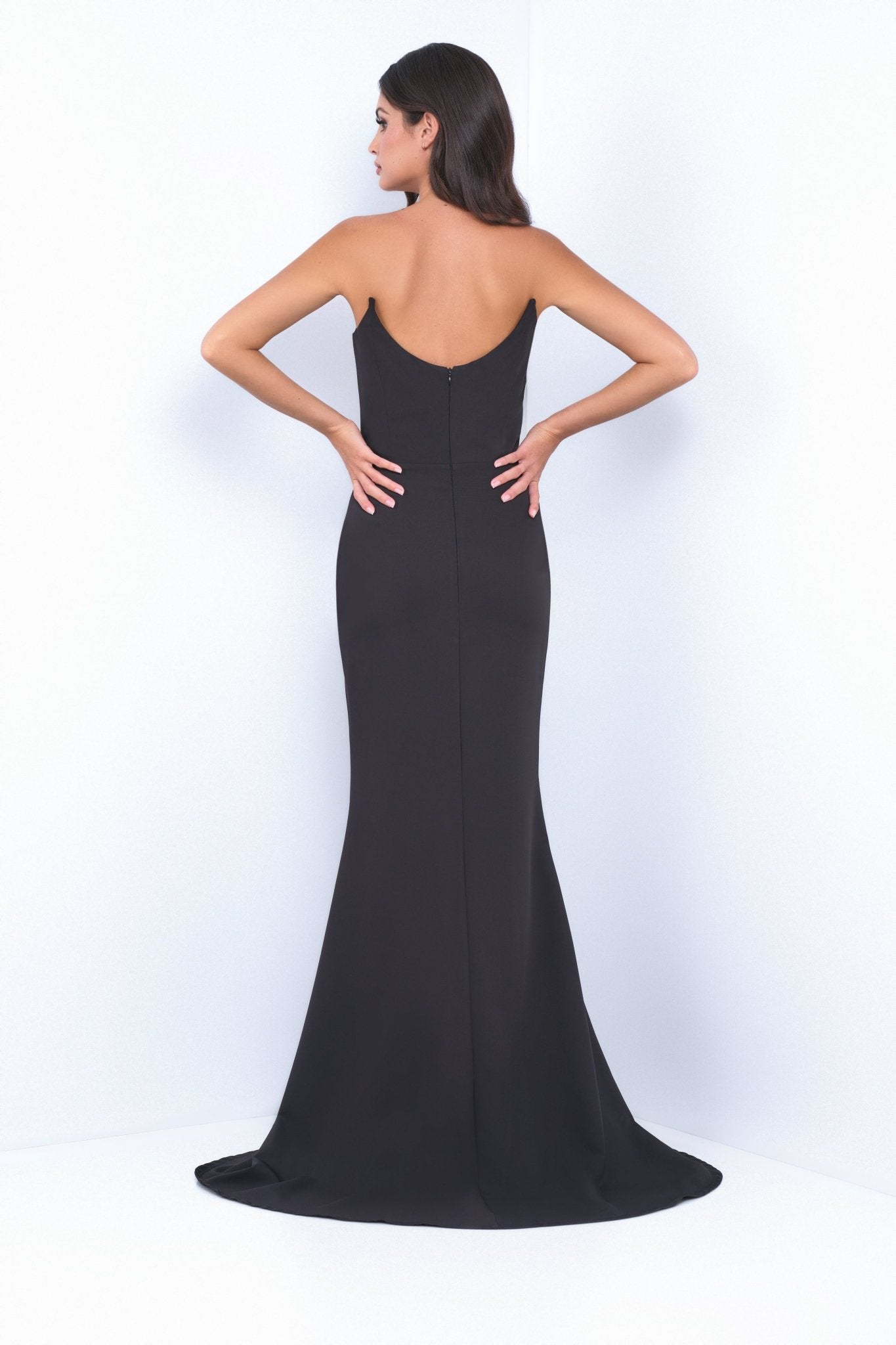 Daris Gown - Black - Cat-Eye Scoop Neckline Dress - Luzilly Bridal & Apparel