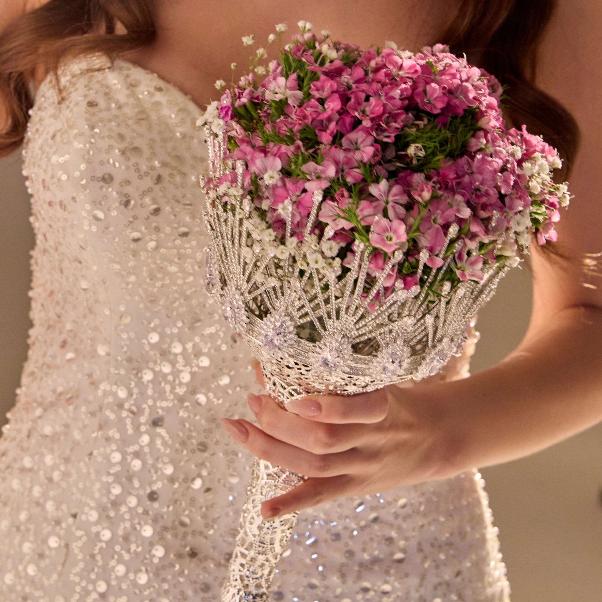 Deluxe Hand Bouquet, Wedding Bouquet - Luzilly Bridal & Apparel