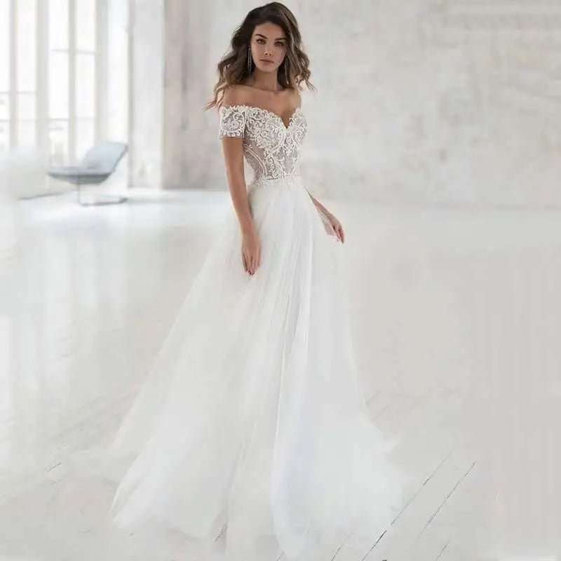 Elegant Lace Light Wedding Dress - Luzilly Bridal & Apparel