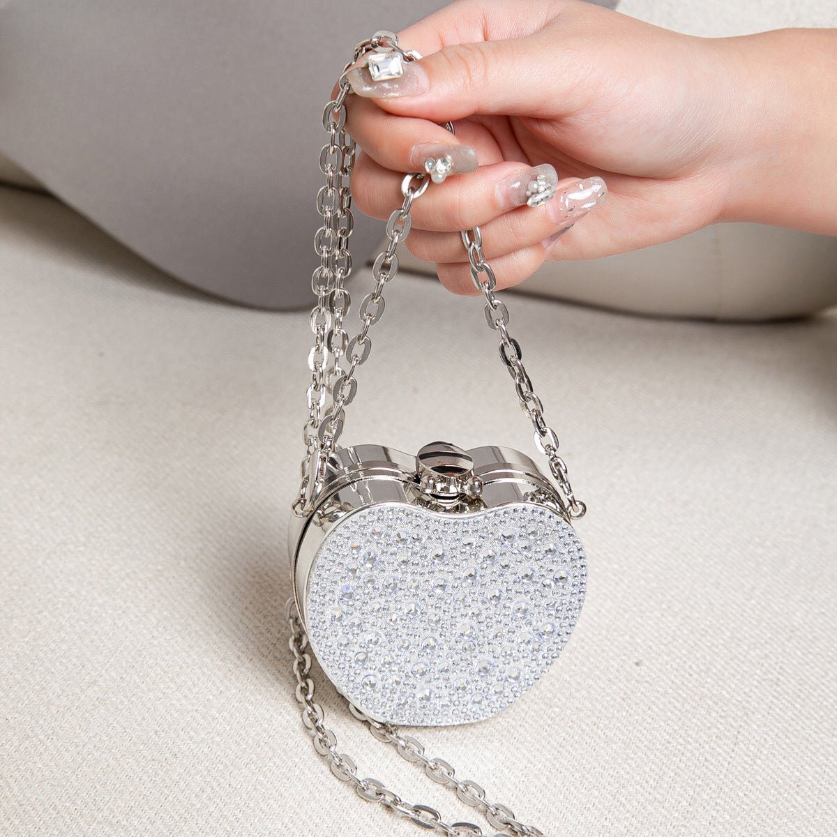 Elegant Mini Double Sided Rhinestone Purse – Heart Shaped Acrylic Mirror Bag, Trendy Mini Lipstick Purse for Prom, Party, and Wedding Events – Stylish evening Prom Bags Clutch - Luzilly Bridal & Apparel
