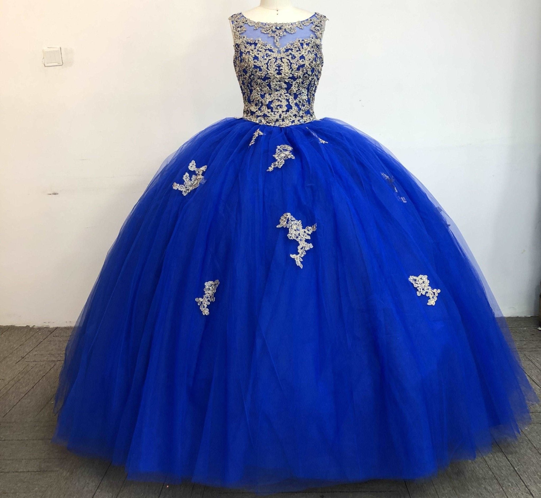 Embroidered Corset Quinceañera Ball Gown - Luzilly Bridal & Apparel