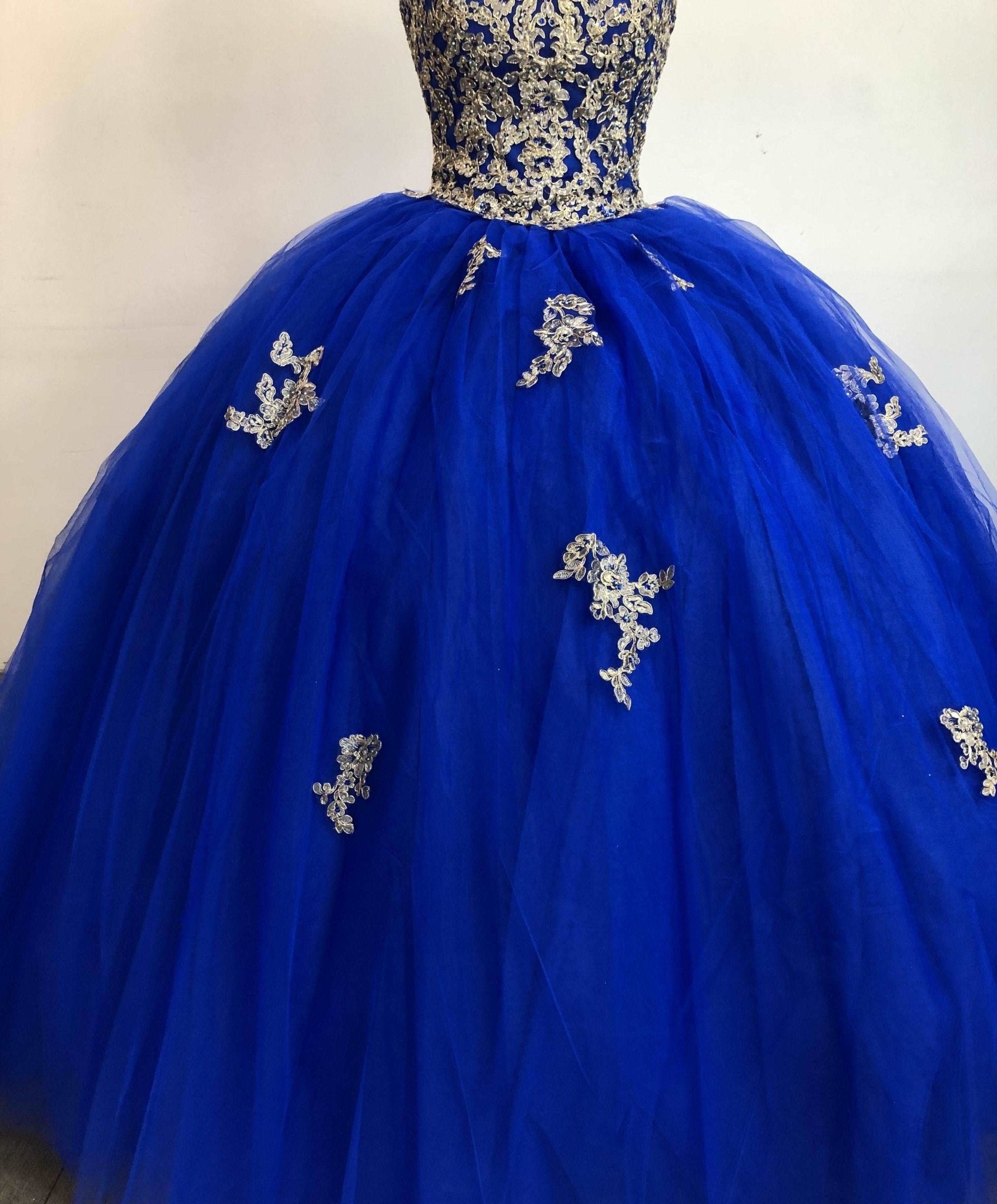 Embroidered Corset Quinceañera Ball Gown - Luzilly Bridal & Apparel