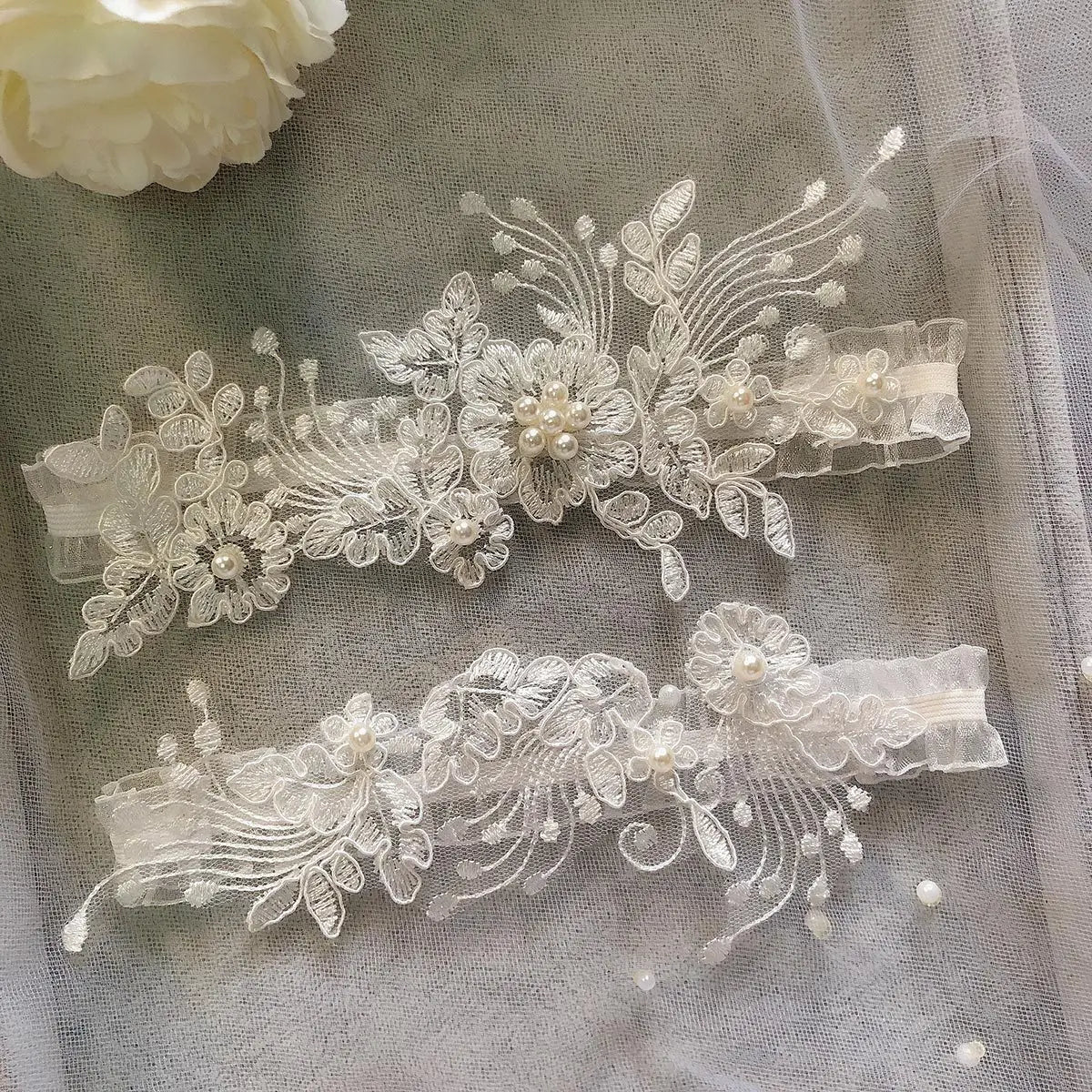 Embroidered Flower and Pearl Bridal Garter - Luzilly Bridal & Apparel