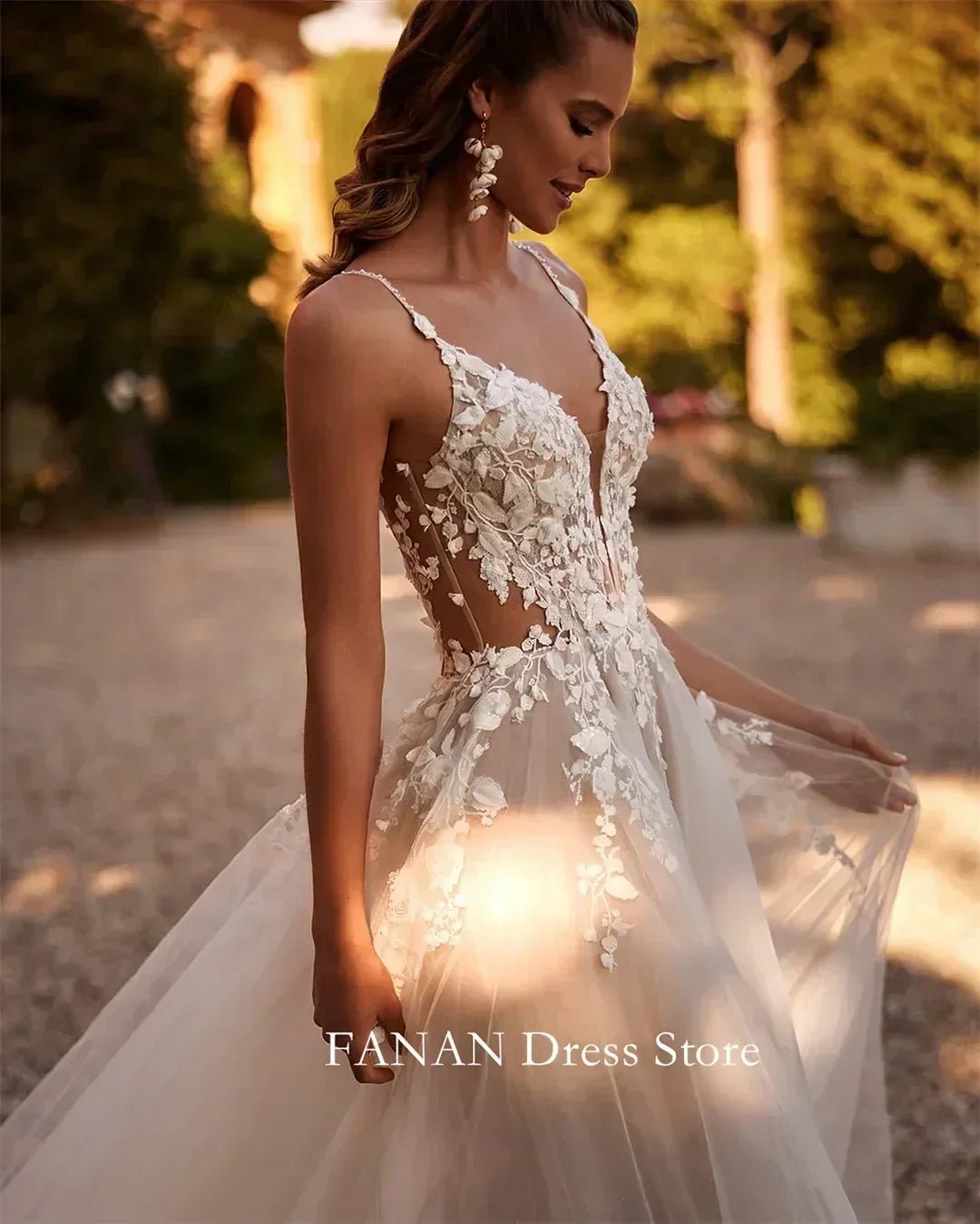 Fanan Spaghetti Straps Wedding Dress Tulle Appliques Customized Sexy Open Back Ruched Ivory Bridal Party Gown Vestidos De Novia - Luzilly Bridal & Apparel