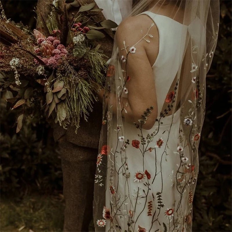 Floral Bridal Wedding Veils with Comb Wild Flowers Lace Secret Garden Veil for Brides Colored Colorful Fingertip Accessories - Luzilly Bridal & Apparel
