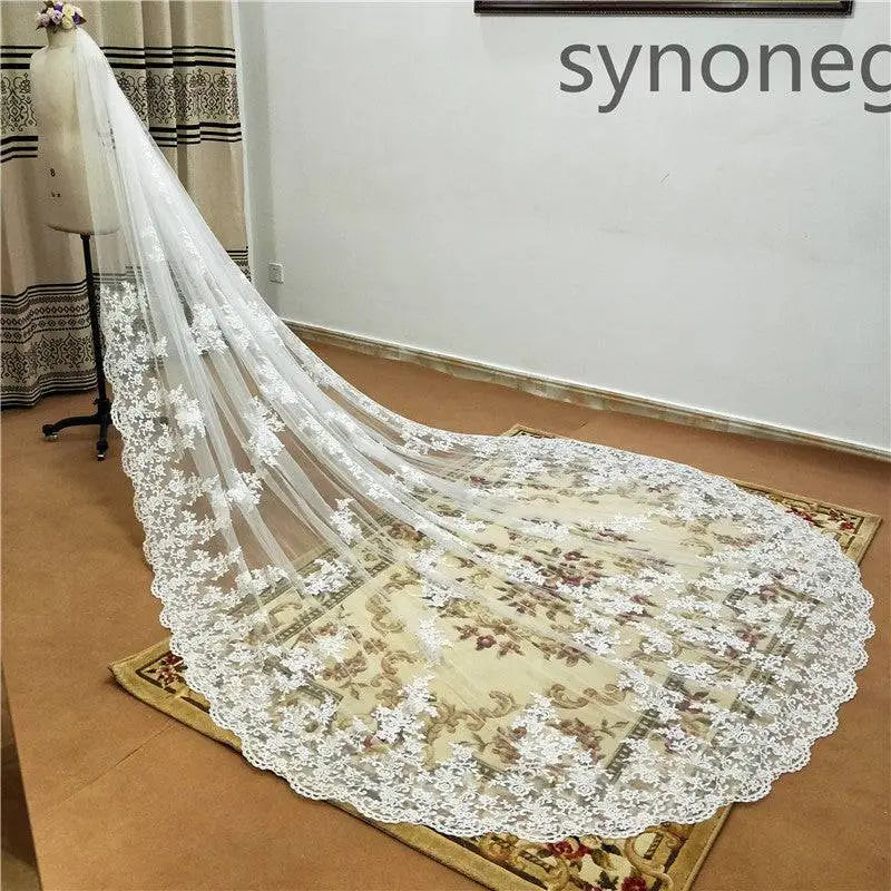 Floral Scalloped Cathedral Length Bridal Lace Veil