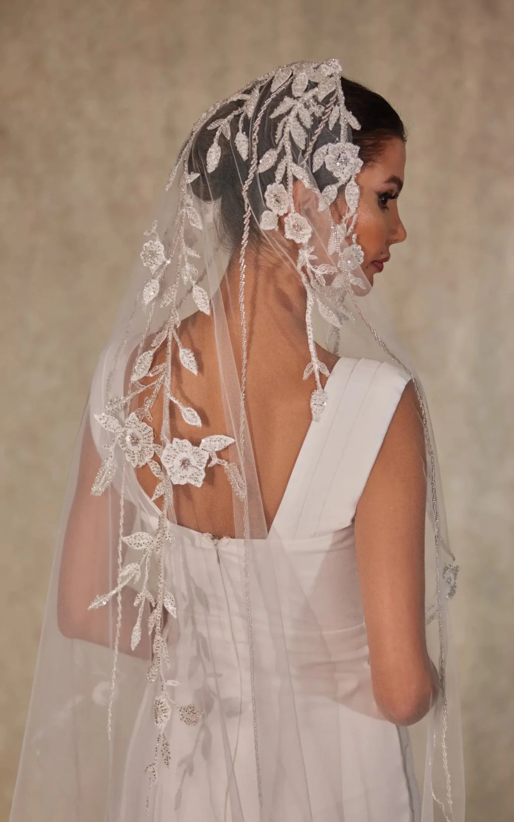 Flower Embroidered Wedding Veil - Luzilly Bridal & Apparel