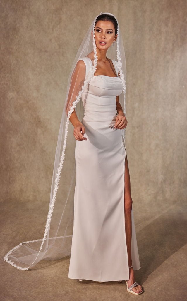 Flower Lace Bridal Veil - Luzilly Bridal & Apparel