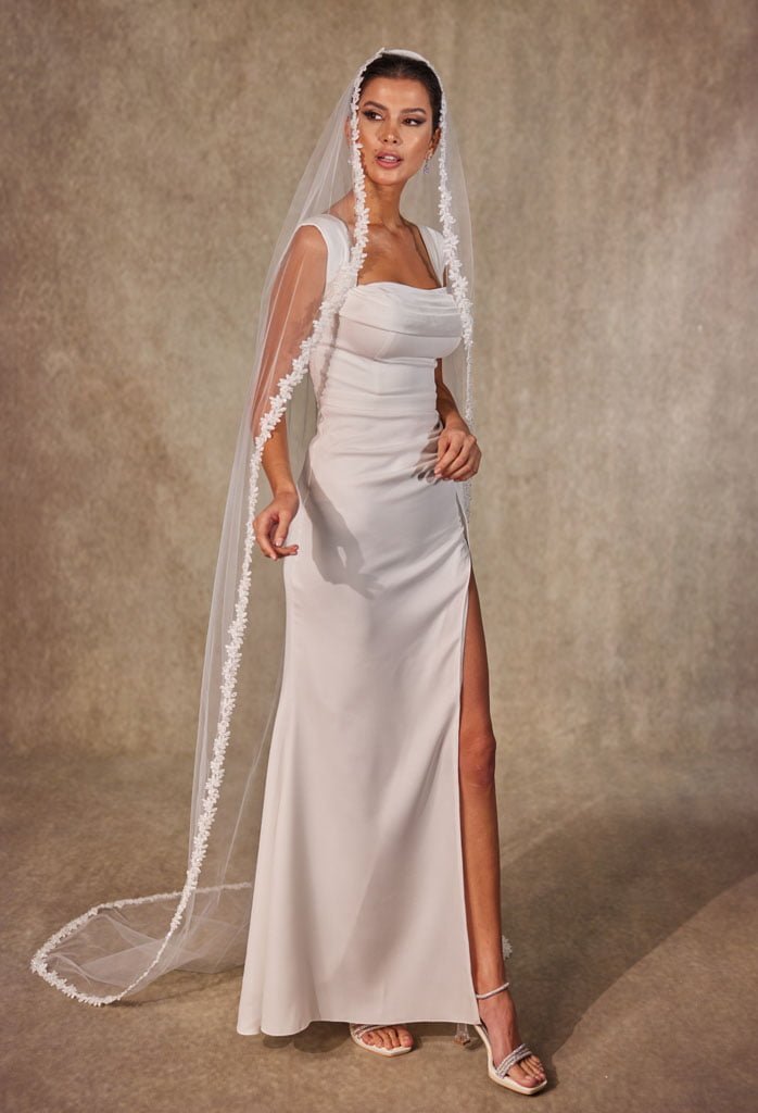 Flower Lace Bridal Veil - Luzilly Bridal & Apparel