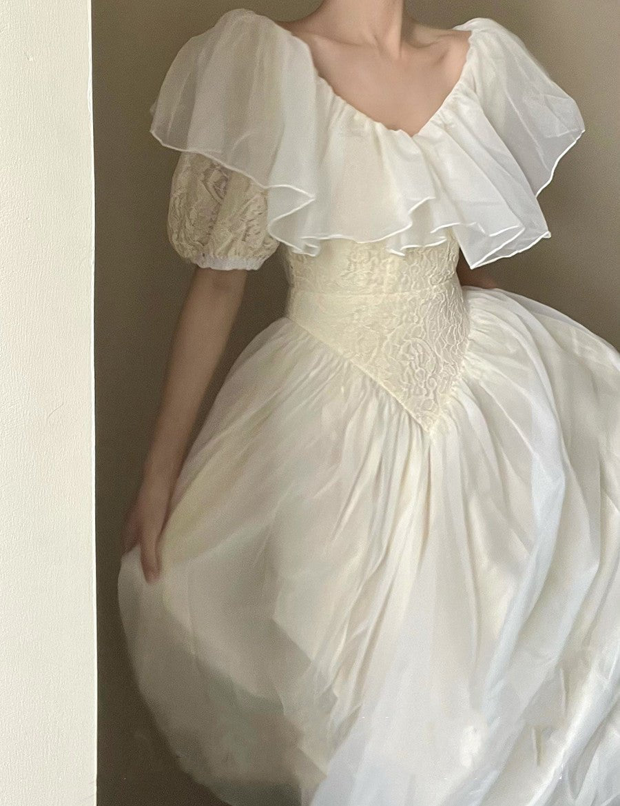 French Retro Light Wedding Puff Sleeve Lace Dress - Luzilly Bridal & Apparel