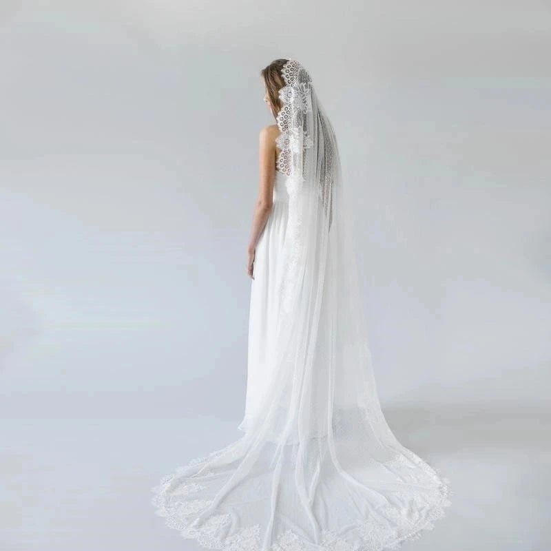 Full Lace Edge Mantilla Cathedral Veil - Luzilly Bridal & Apparel