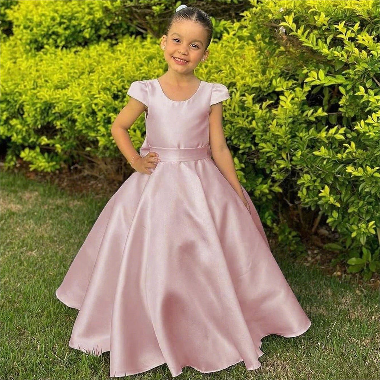 Girl flower girl fluffy skirt - Luzilly Bridal & Apparel