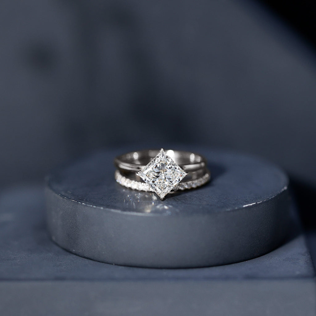 IGI Certified 2 Carat Lab Grown Diamond Princess Cut Bridal Ring Set for Her - Luzilly Bridal & Apparel