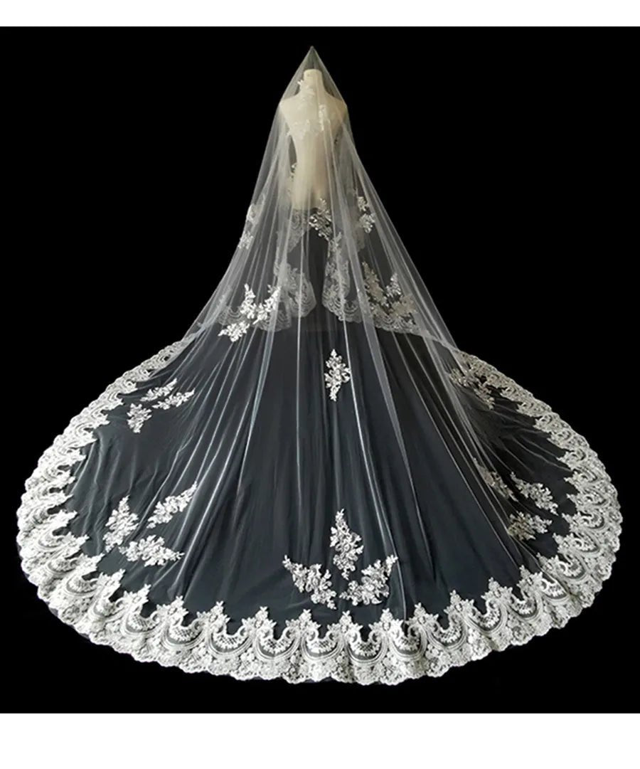 Lace Appliqué Edge Cathedral Wedding Veil - Luzilly Bridal & Apparel