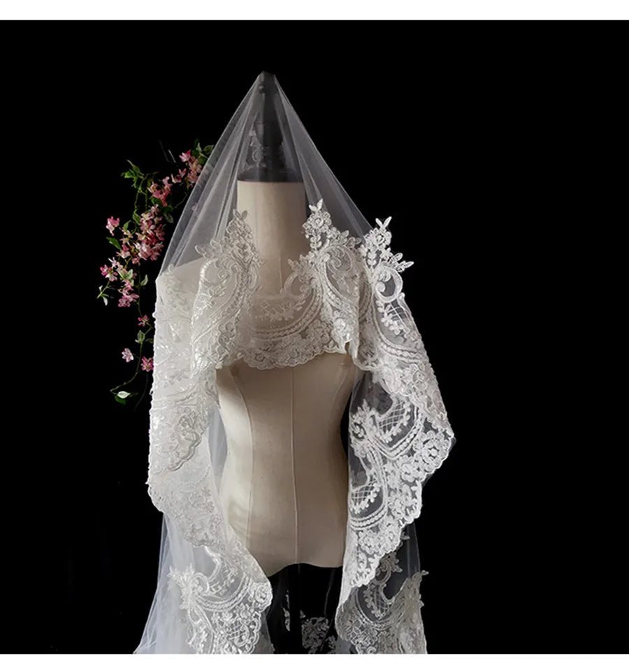 Lace Appliqué Edge Cathedral Wedding Veil - Luzilly Bridal & Apparel