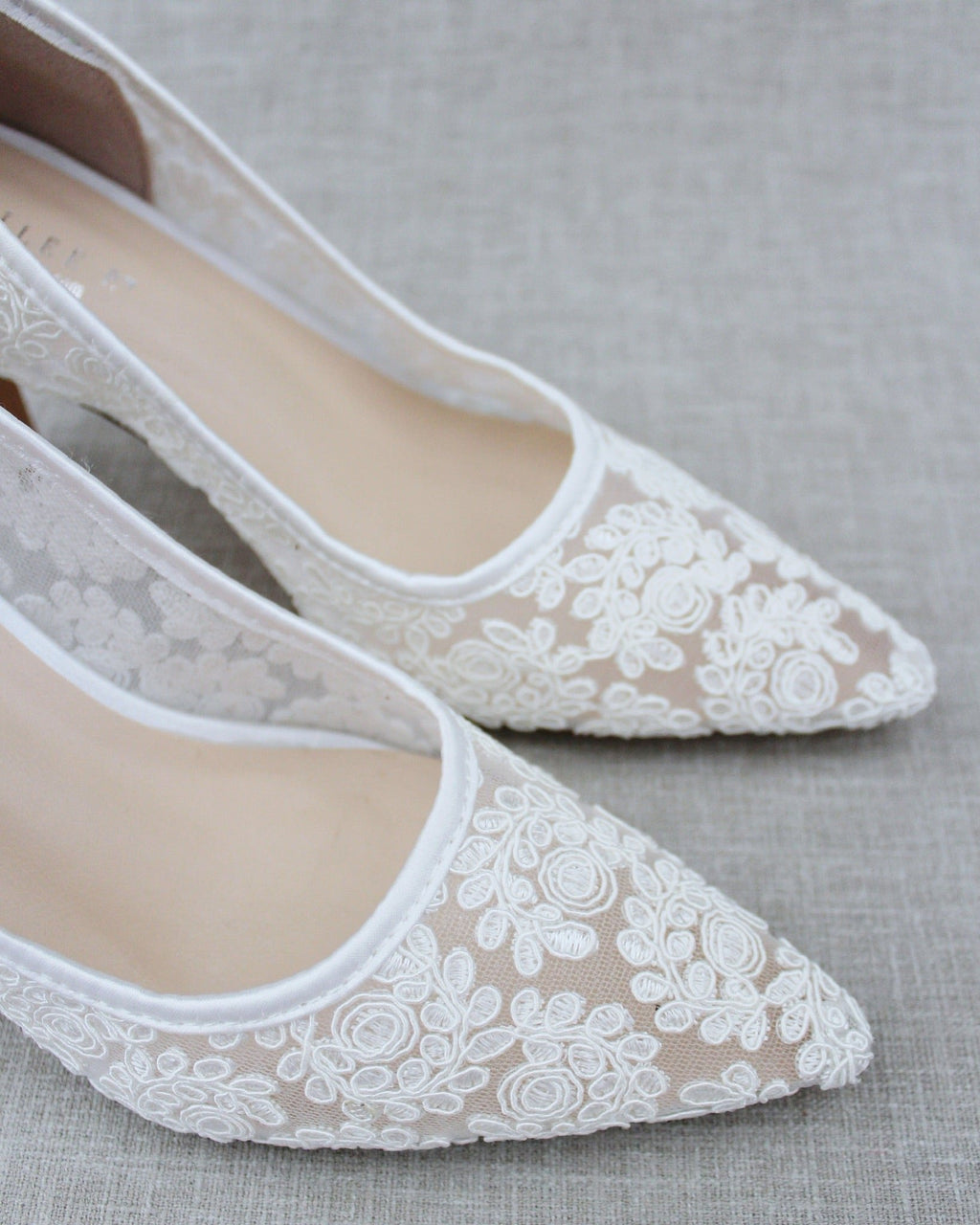 Lace Bridal Pump - Luzilly Bridal & Apparel