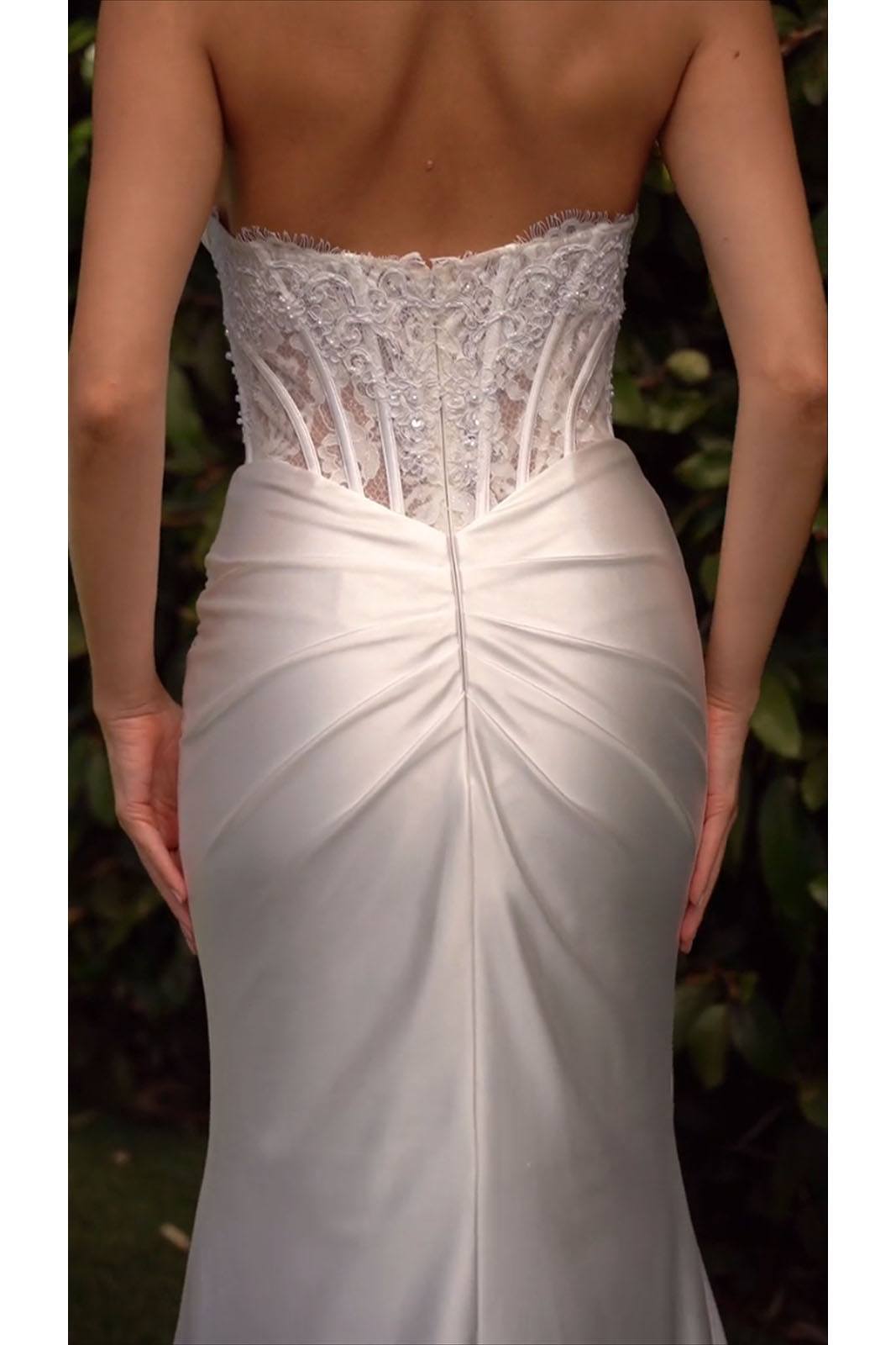 Ladivine CD797W Dress Strapless Sweetheart Satin Wedding Gown - Luzilly Bridal & Apparel