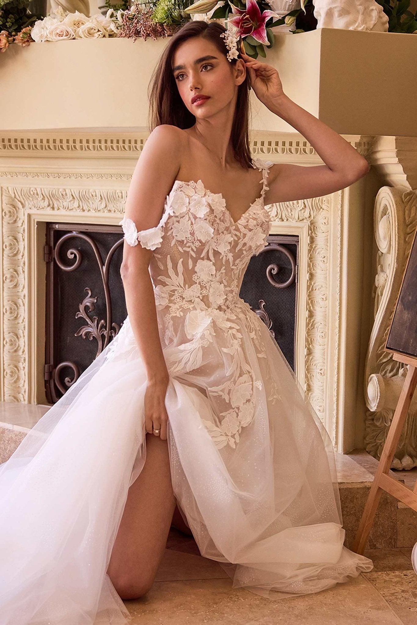 Ladivine CDS498W Lace Appliqué A-Line Wedding Dress - Luzilly Bridal & Apparel
