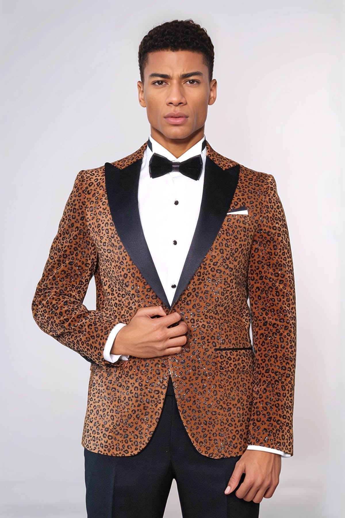Leopard Pattern Slim Fit Peak Lapel Yellow Men Tuxedo Party Blazer - Luzilly Bridal & Apparel