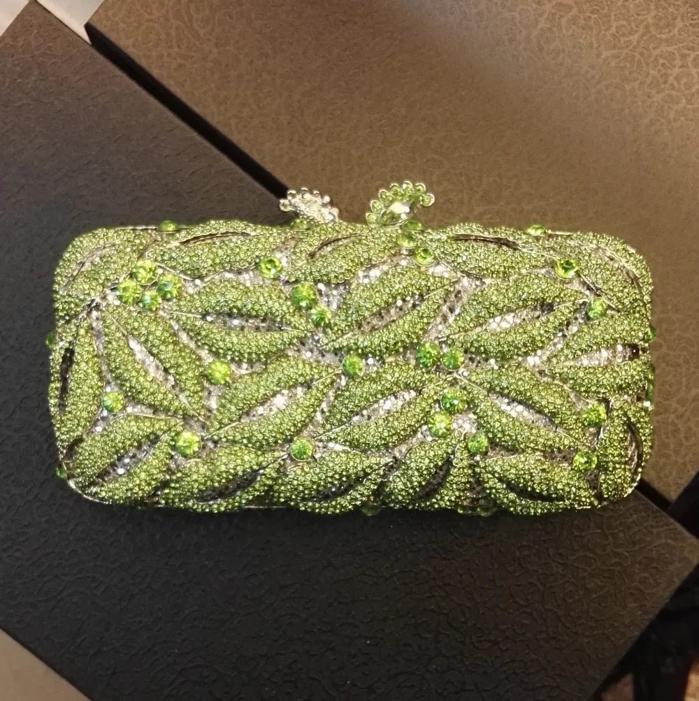 Lips-Shaped Crystal Minaudière Clutch - Luzilly Bridal & Apparel