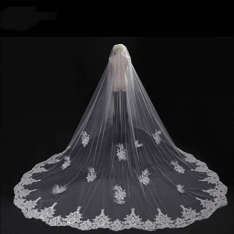 Long Lace Wedding Veil, Wide Style - Luzilly Bridal & Apparel
