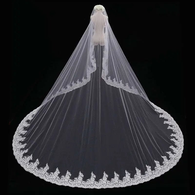 Long Lace Wedding Veil, Wide Style - Luzilly Bridal & Apparel